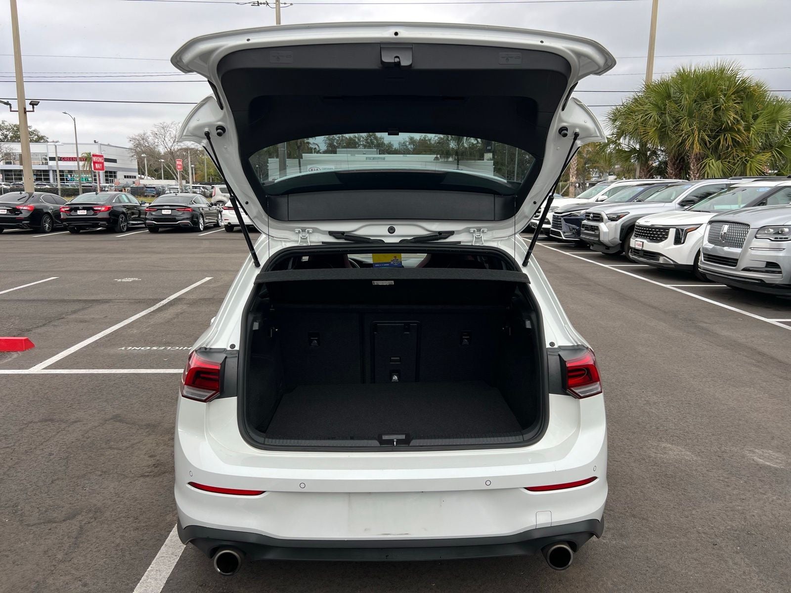 2023 Volkswagen Golf GTI Autobahn