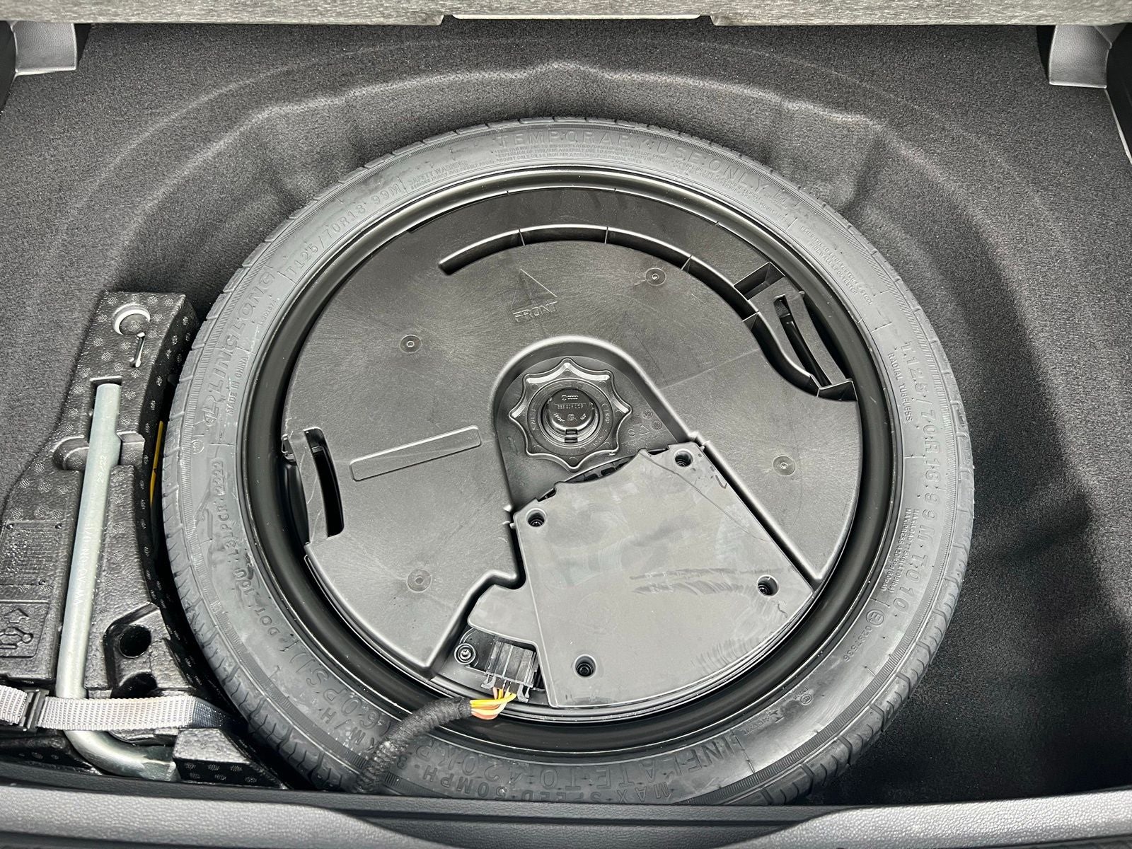 2023 Volkswagen Golf GTI Autobahn