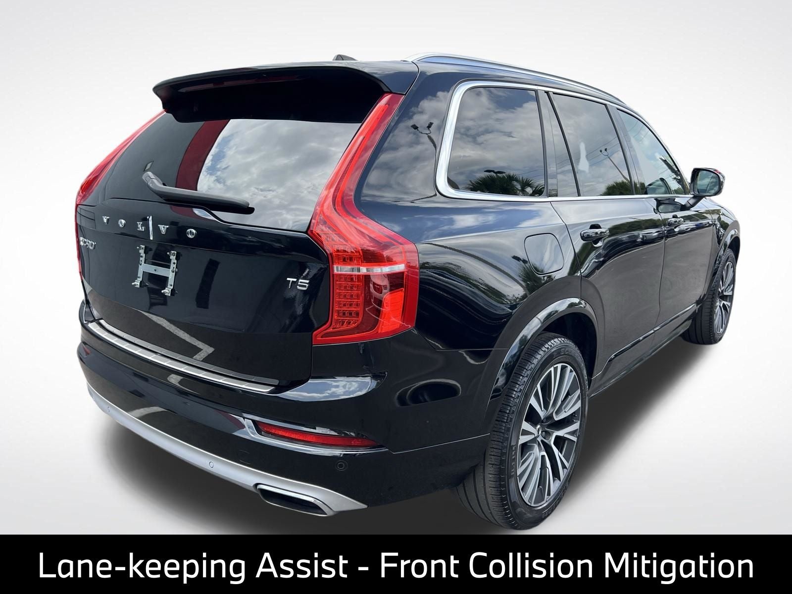 2020 Volvo XC90 T5 Momentum