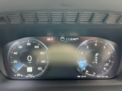 2022 Volvo XC90 T5 Momentum