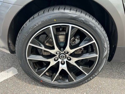 2020 Volvo V90 Cross Country T6 AWD