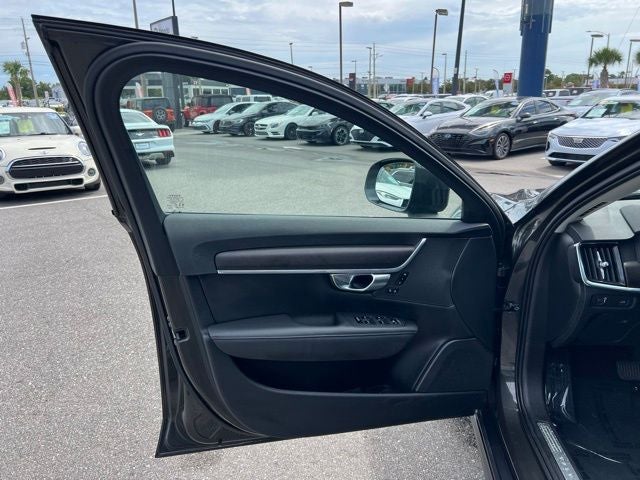 2020 Volvo V90 Cross Country T6 AWD