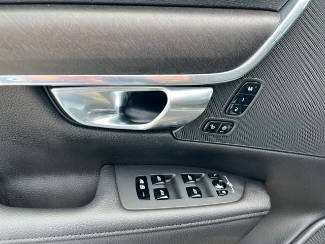 2020 Volvo V90 Cross Country T6 AWD