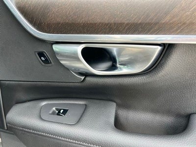 2020 Volvo V90 Cross Country T6 AWD