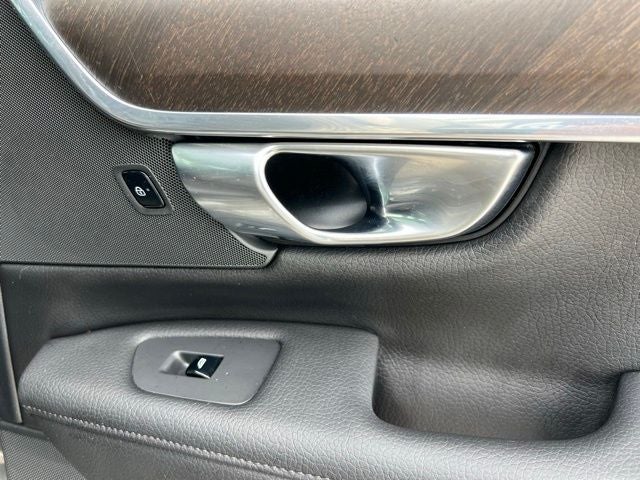 2020 Volvo V90 Cross Country T6 AWD