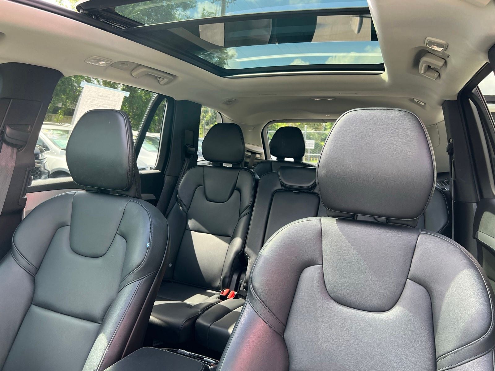 2023 Volvo XC90 B5 Core