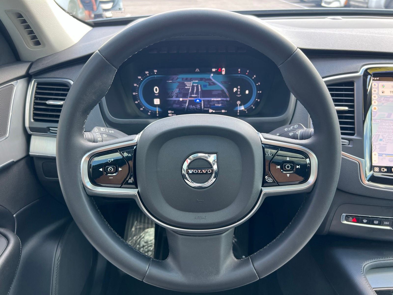 2023 Volvo XC90 B5 Core