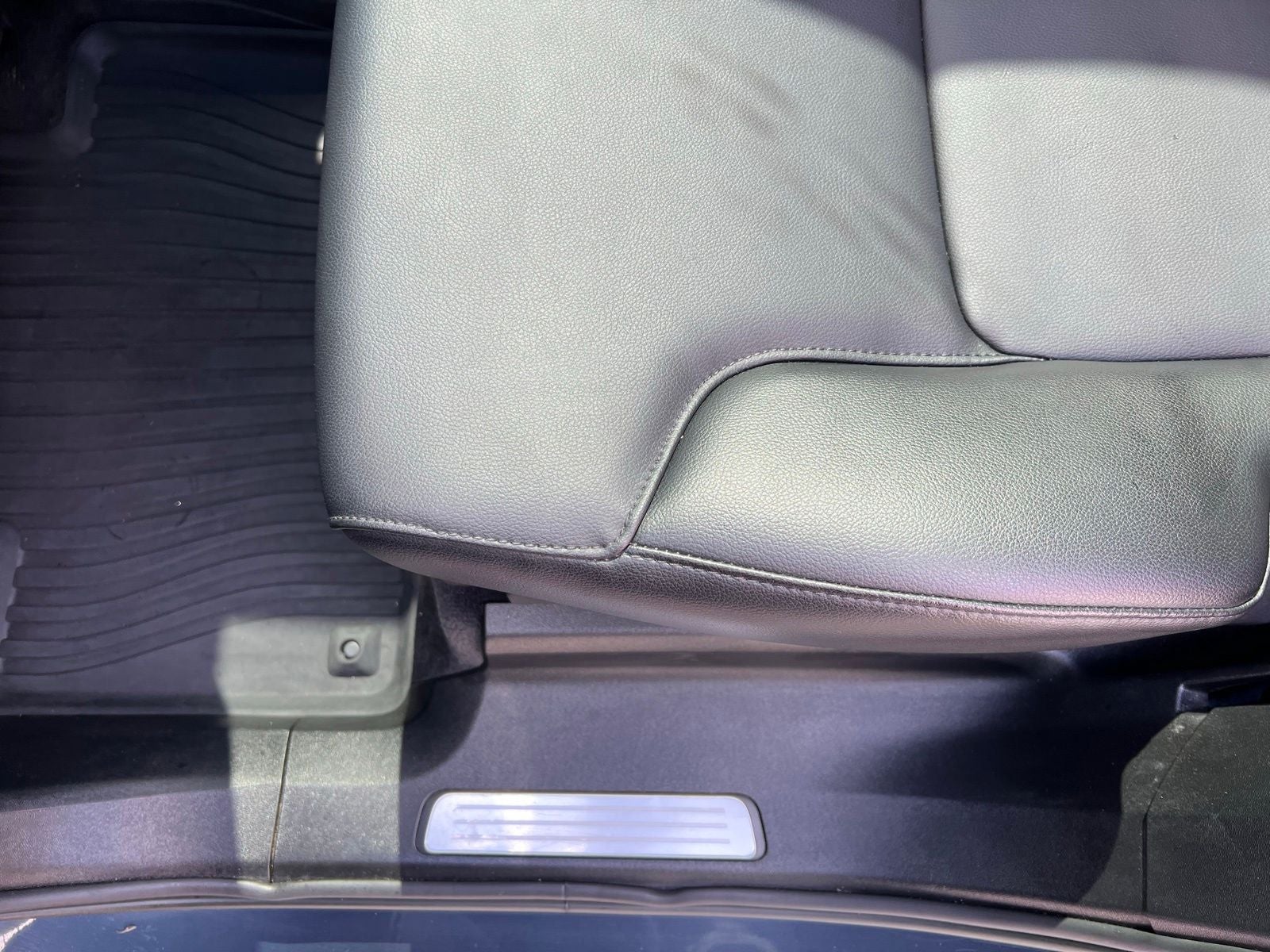 2023 Volvo XC90 B5 Core