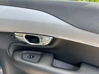 2023 Volvo XC90 B5 Core