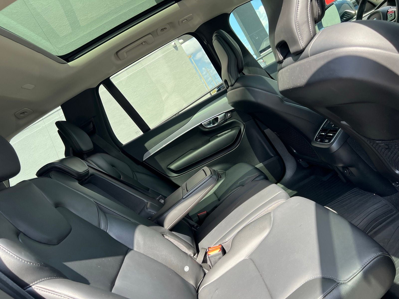 2023 Volvo XC90 B5 Core