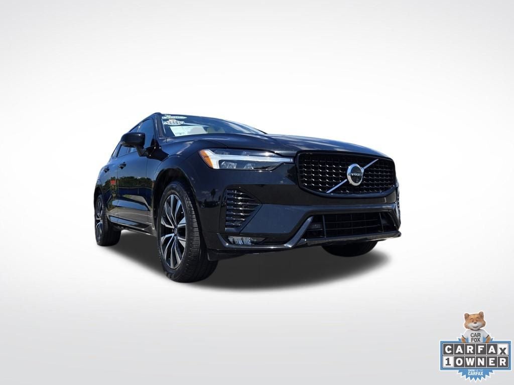 2024 Volvo XC60 B5 Plus Dark Theme