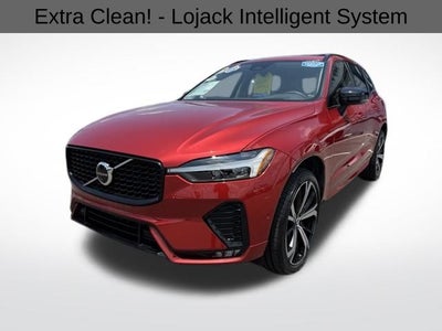 2024 Volvo XC60 B5 Ultimate Dark Theme