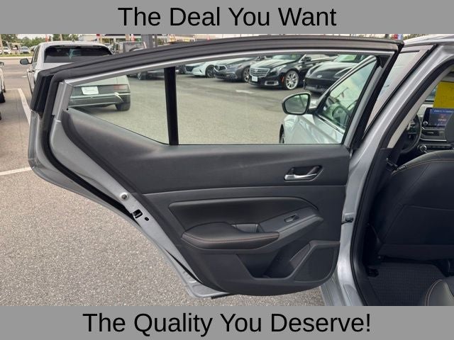 2022 Nissan Altima 2.5 SR