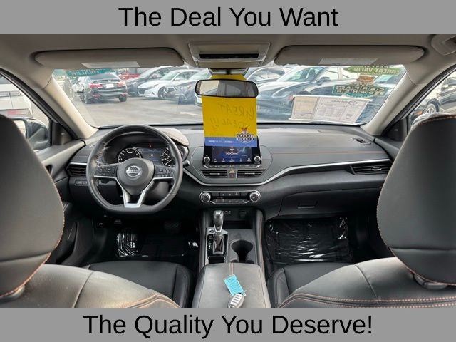 2022 Nissan Altima 2.5 SR