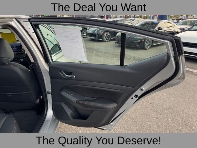 2022 Nissan Altima 2.5 SR