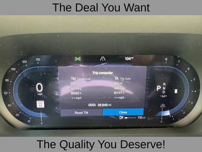 2024 Volvo XC60 B5 Ultimate Dark Theme