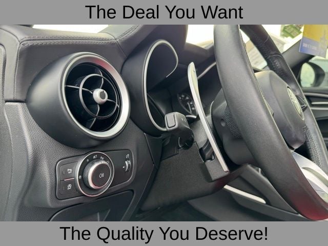 2022 Alfa Romeo Stelvio Veloce