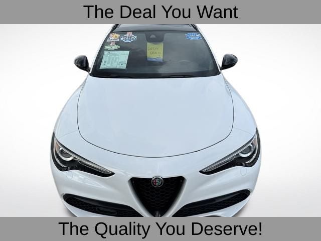 2022 Alfa Romeo Stelvio Veloce