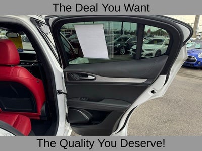 2022 Alfa Romeo Stelvio Veloce