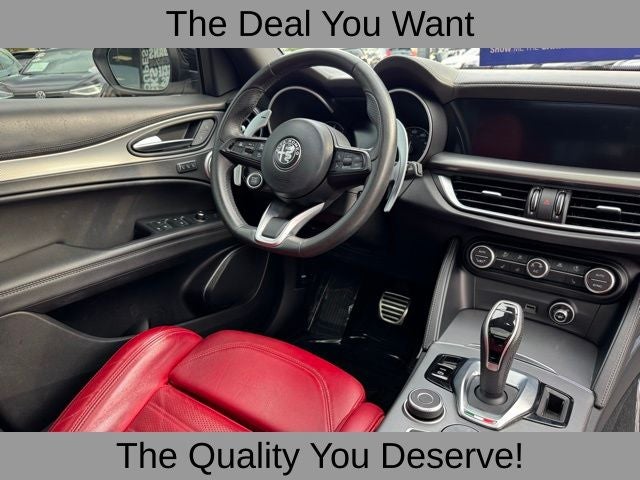 2022 Alfa Romeo Stelvio Veloce