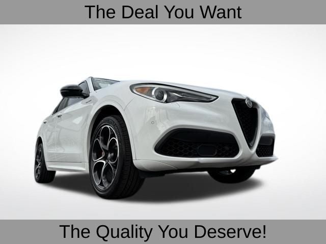 2022 Alfa Romeo Stelvio Veloce