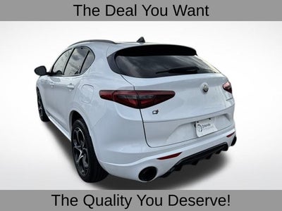 2022 Alfa Romeo Stelvio Veloce